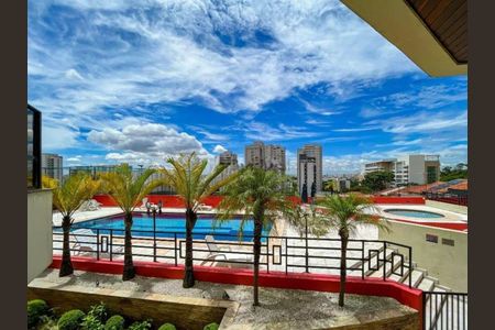 Apartamento à venda com 120m², 3 quartos e 3 vagas