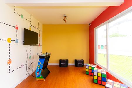 Apartamento para alugar com 53m², 2 quartos e 1 vaga Apartamento para alugar com 53m², 2 quartos e 1 vagaÁrea comum - Sala de Jogos