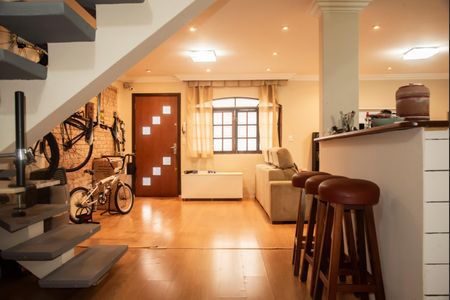 Sala de casa à venda com 3 quartos, 234m² em Vila Clementino, São Paulo