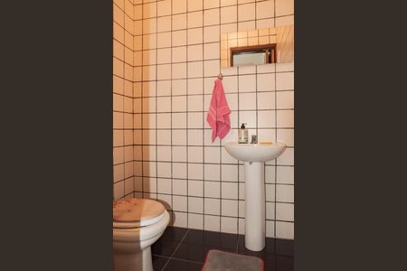 Casa à venda com 234m², 3 quartos e sem vagaLavabo da Sala