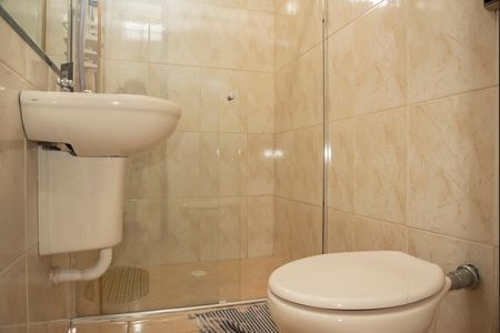 Casa à venda com 234m², 3 quartos e sem vagaBanheiro