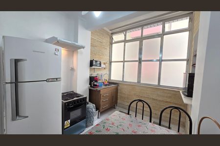 Cozinha de apartamento para alugar com 1 quarto, 50m² em Boqueirão, Santos