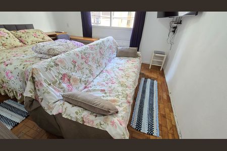 Sala de apartamento para alugar com 1 quarto, 50m² em Boqueirão, Santos