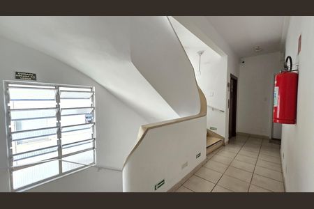 Apartamento para alugar com 50m², 1 quarto e 1 vagaEscada