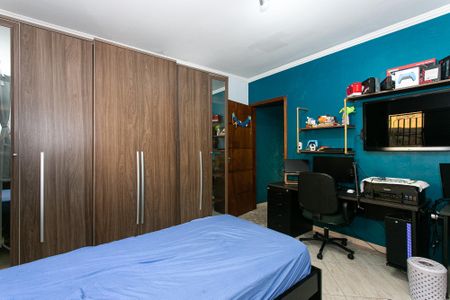 Casa à venda com 186m², 2 quartos e 6 vagas Casa à venda com 186m², 2 quartos e 6 vagasQuarto 2