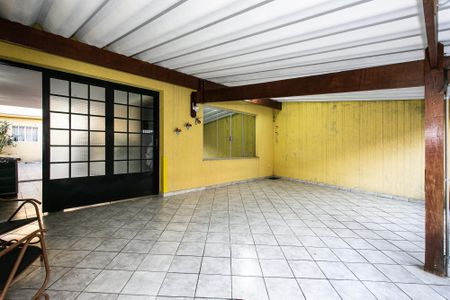 Casa à venda com 186m², 2 quartos e 6 vagas Casa à venda com 186m², 2 quartos e 6 vagasGaragem