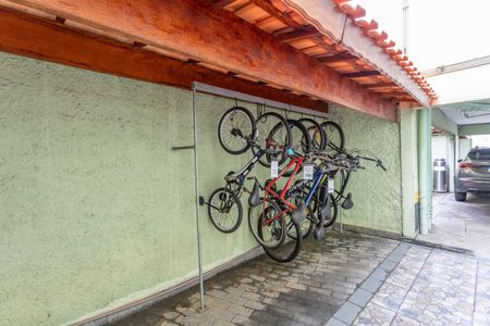 Apartamento à venda com 79m², 2 quartos e 2 vagas Apartamento à venda com 79m², 2 quartos e 2 vagasBicicletário