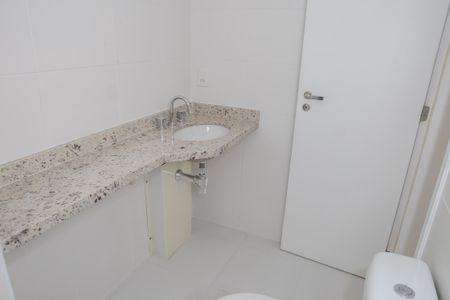 Apartamento à venda com 122m², 2 quartos e 2 vagasBanheiro da Suíte