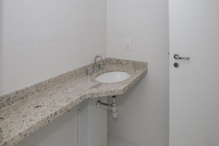 Apartamento à venda com 122m², 2 quartos e 2 vagasBanheiro Social