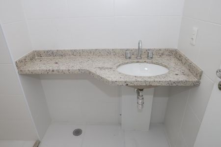 Apartamento à venda com 122m², 2 quartos e 2 vagasBanheiro Social