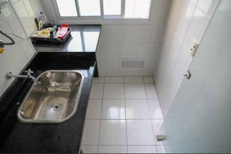 Apartamento à venda com 64m², 2 quartos e 1 vagaÁrea de Serviço