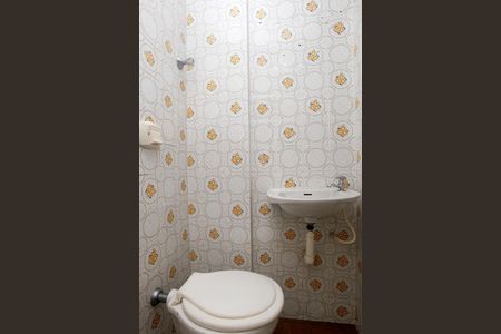 Apartamento à venda com 75m², 2 quartos e sem vagaBanheiro de Serviço