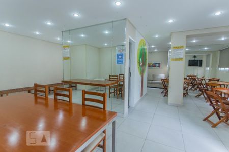 Apartamento à venda com 59m², 2 quartos e 1 vaga Apartamento à venda com 59m², 2 quartos e 1 vagaÁrea comum - Salão de festas