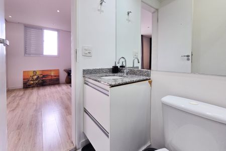 Apartamento à venda com 59m², 2 quartos e 1 vaga Apartamento à venda com 59m², 2 quartos e 1 vagaBanheiro Social