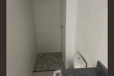 Apartamento à venda com 69m², 2 quartos e 1 vaga Apartamento à venda com 69m², 2 quartos e 1 vagaBanheiro 1