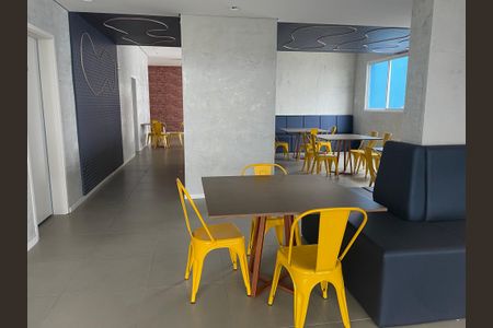 Apartamento à venda com 69m², 2 quartos e 1 vaga Apartamento à venda com 69m², 2 quartos e 1 vagaÁrea comum - Salão de festas 1