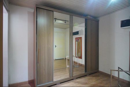 Casa à venda com 169m², 2 quartos e 1 vagaCloset da suíte