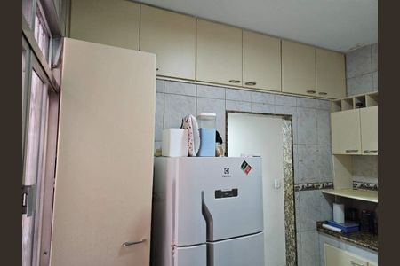 Apartamento à venda com 77m², 2 quartos e 1 vaga