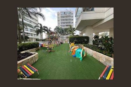 Apartamento à venda com 137m², 2 quartos e 2 vagas
