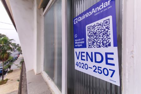 Casa à venda com 180m², 2 quartos e 2 vagasPlaca
