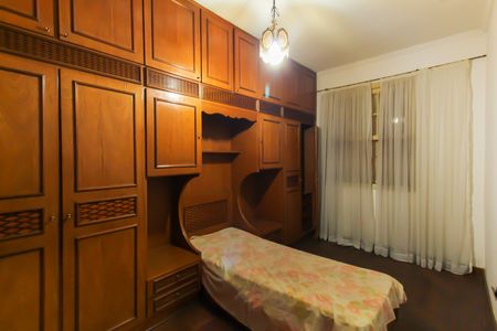 Casa à venda com 180m², 2 quartos e 2 vagasQuarto 1