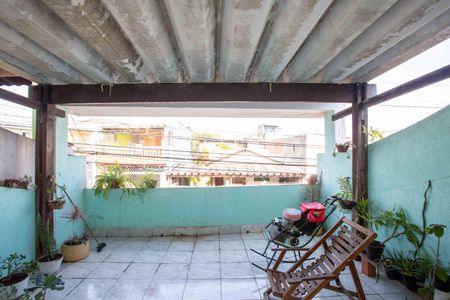 Casa à venda com 210m², 4 quartos e 2 vagasVaranda