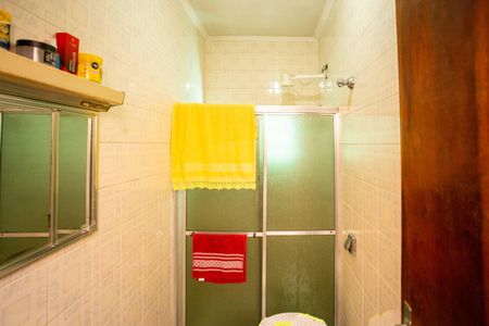 Casa à venda com 210m², 4 quartos e 2 vagasBanheiro 2