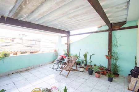 Varanda de casa à venda com 4 quartos, 210m² em Taboão, Diadema