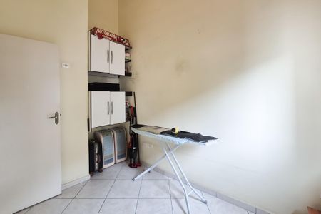 Casa à venda com 180m², 3 quartos e 3 vagas Casa à venda com 180m², 3 quartos e 3 vagasQuarto 1