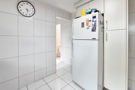 Casa à venda com 180m², 3 quartos e 3 vagas Casa à venda com 180m², 3 quartos e 3 vagasCozinha