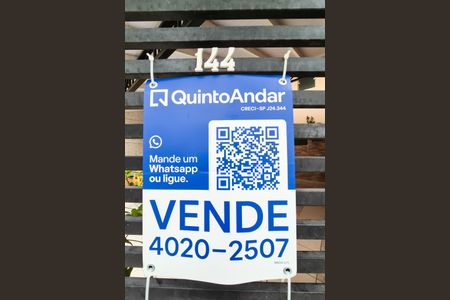 Casa à venda com 180m², 3 quartos e 3 vagas Casa à venda com 180m², 3 quartos e 3 vagasPlaca - MASH-475