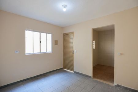 Sala de casa para alugar com 1 quarto, 40m² em Vila Continental, São Paulo
