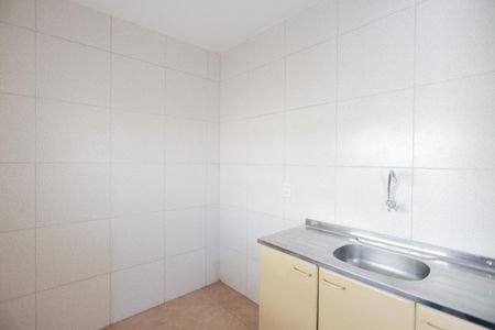Casa para alugar com 40m², 1 quarto e sem vaga Casa para alugar com 40m², 1 quarto e sem vagaCozinha
