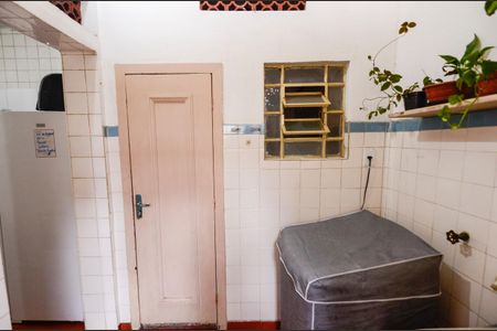 Apartamento à venda com 78m², 3 quartos e sem vagaÁrea de Serviço