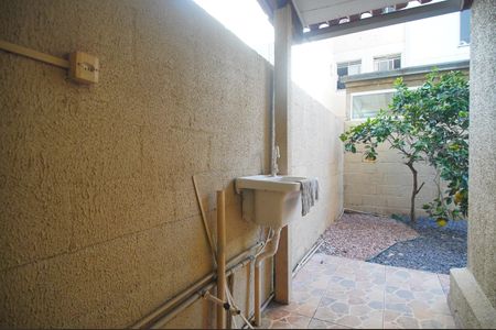 Apartamento à venda com 150m², 3 quartos e 1 vagaÁrea de Serviço