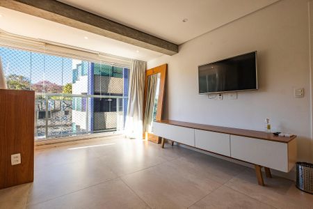 Apartamento para alugar com 63m², 1 quarto e 1 vagaSuíte