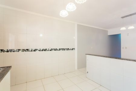 Casa à venda com 181m², 3 quartos e 6 vagas Casa à venda com 181m², 3 quartos e 6 vagasCozinha