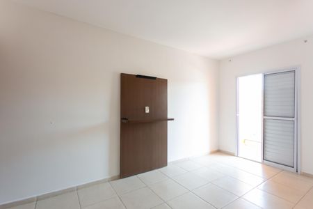 Casa à venda com 181m², 3 quartos e 6 vagas Casa à venda com 181m², 3 quartos e 6 vagasSuíte