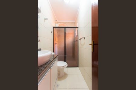 Casa à venda com 181m², 3 quartos e 6 vagas Casa à venda com 181m², 3 quartos e 6 vagasBanheiro 2