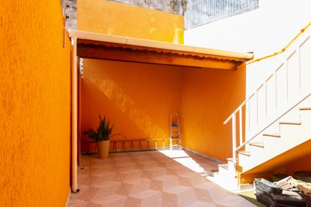 Casa à venda com 181m², 3 quartos e 6 vagas Casa à venda com 181m², 3 quartos e 6 vagasÁrea Externa