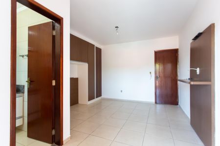 Casa à venda com 181m², 3 quartos e 6 vagas Casa à venda com 181m², 3 quartos e 6 vagasSuíte