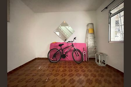 Sala de casa para alugar com 2 quartos, 64m² em Vila São Silvestre, São Paulo