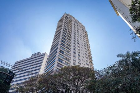 Apartamento à venda com 340m², 3 quartos e 5 vagasFachada