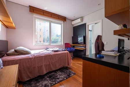 Apartamento à venda com 340m², 3 quartos e 5 vagasSuíte 2