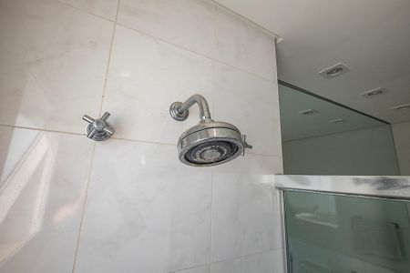 Apartamento à venda com 340m², 3 quartos e 5 vagasSuíte 2 Banheiro