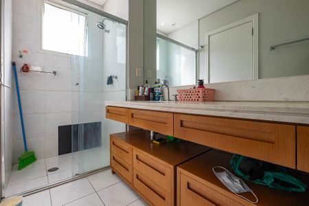 Apartamento à venda com 340m², 3 quartos e 5 vagasSuíte 2 Banheiro