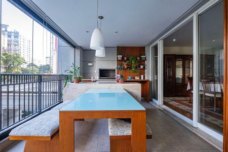 Apartamento à venda com 340m², 3 quartos e 5 vagasSala - Varanda