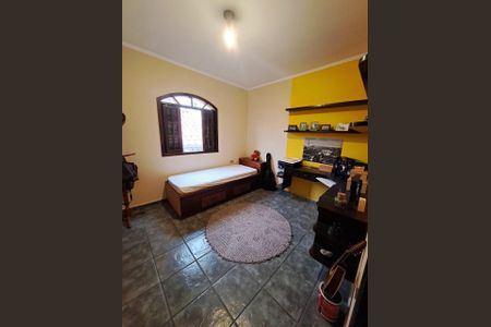 Casa à venda com 195m², 3 quartos e 3 vagas Casa à venda com 195m², 3 quartos e 3 vagasQuarto 1