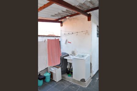 Casa à venda com 250m², 2 quartos e 3 vagas Casa à venda com 250m², 2 quartos e 3 vagasÁrea de Serviço