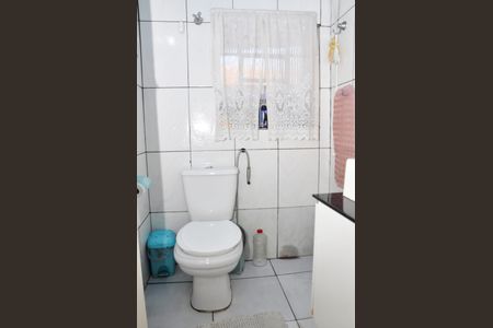 Casa à venda com 250m², 2 quartos e 3 vagas Casa à venda com 250m², 2 quartos e 3 vagas Banheiro Social